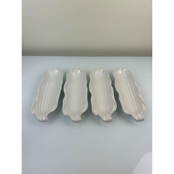 Signature Japan Ceramic Corn on the Cob Holders White Textured Set of 4 Serving - Picture 3 of 15